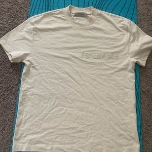 EGGSHELL ESSENTIAL SHIRT